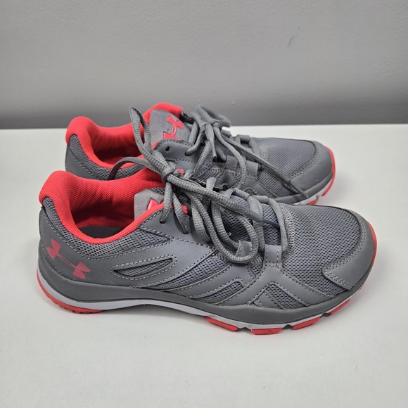 Under Armour Women's Strive 6 Running Shoes - Picture 2 of 6